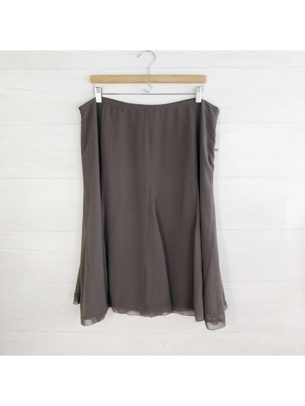 NWT Jones Wear - Slate gray polka dot flared chiffon skirt, sz 18